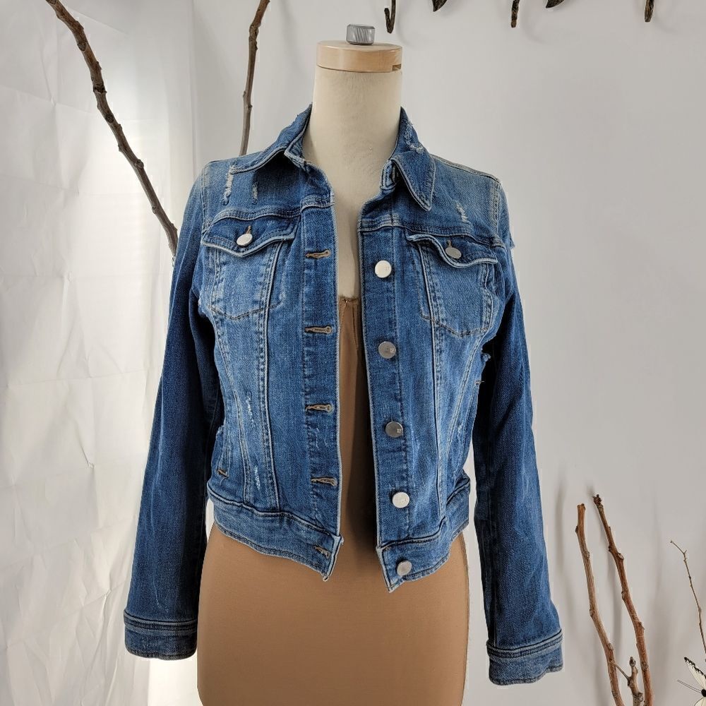 New York and company soho Jean jacket distressed